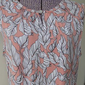 NWT - Liz Claiborne Round Neck Blouse Peach with Leaf Pattern, Size L